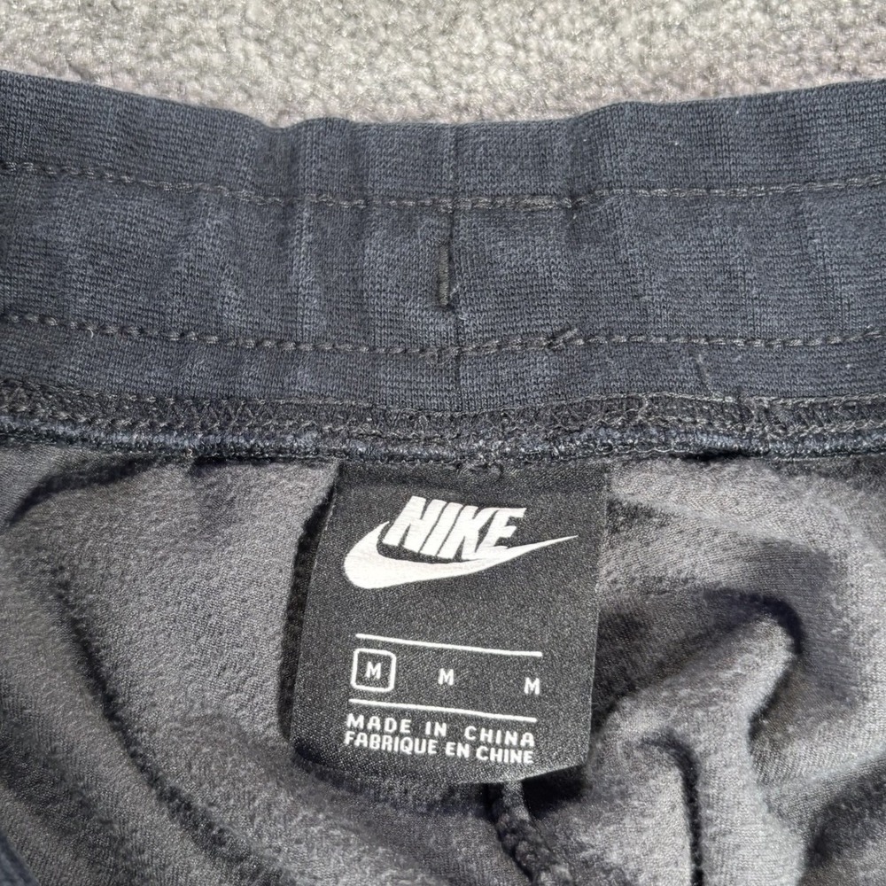 Nike Sportswear Velour Heritage Sweatpants Women M Black Velvet Joggers Athletic - Picture 4 of 7